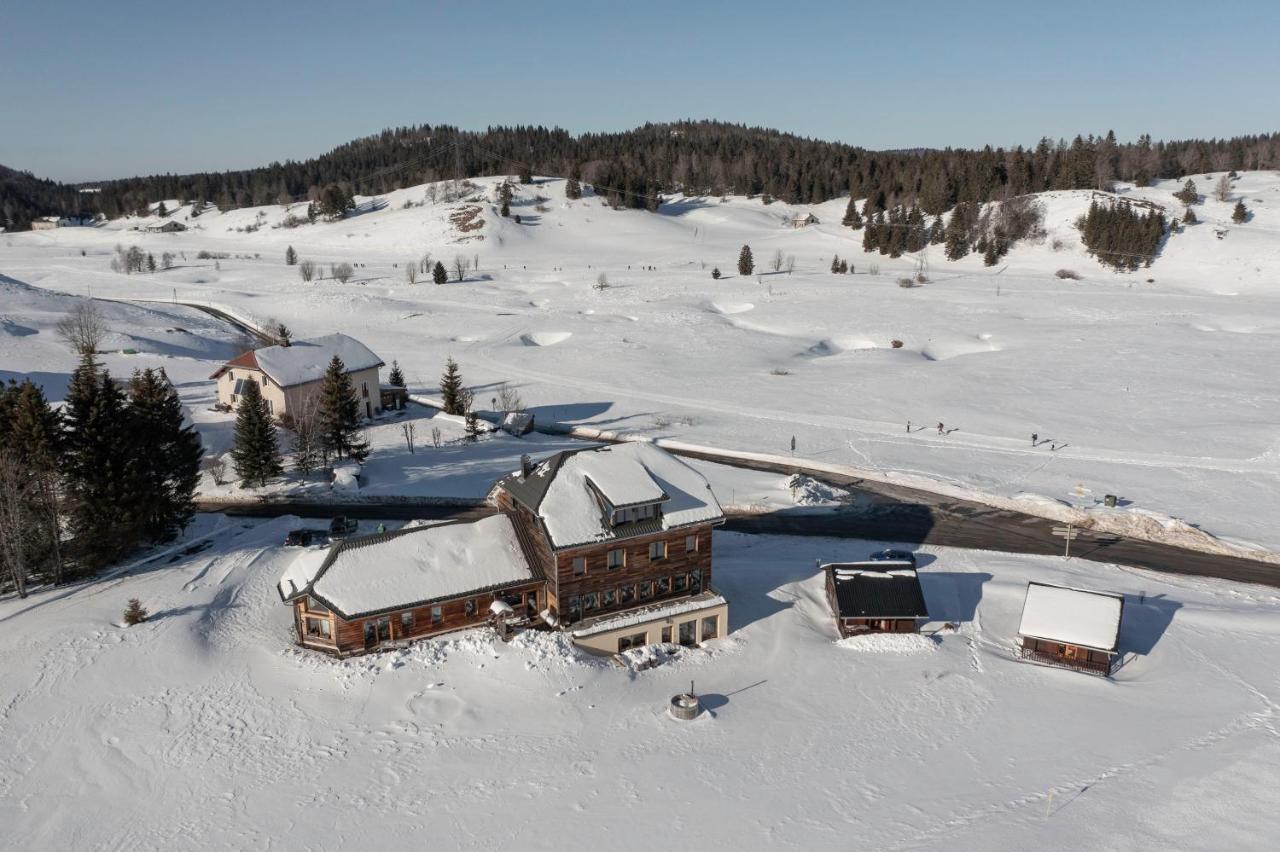 Vila L Etincelle Du Manon Lajoux Exteriér fotografie